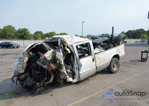 2000 Ford F-350 Lariat/Xl/Xlt z USA, uszkodzony, nr VIN 1FTSW31F1YEC07443